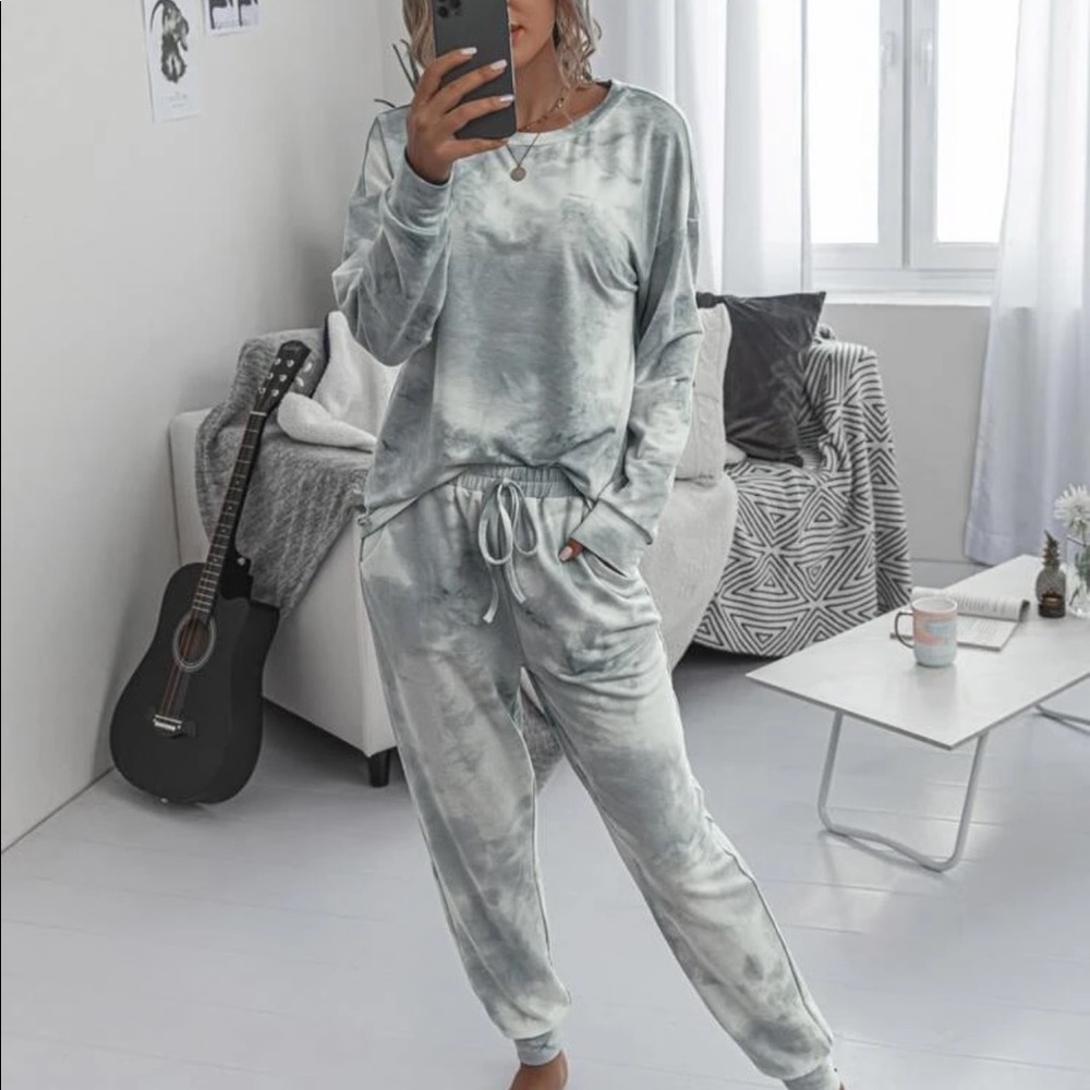 SHEIN Tie dye Lounge set